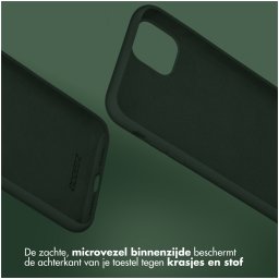 Accezz Liquid Silicone Backcover voor Samsung Galaxy S24 Plus Telefoonhoesje Groen